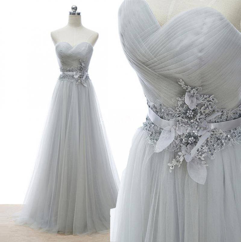 Sweetheart Neck Silver Tulle Prom Dresses Lace Appliqued Waistband Formal Dresses