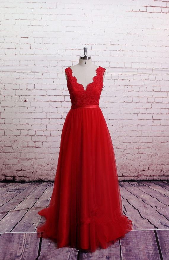 Handmade High Quality Classic Lace Red Prom Dress Brush Train Prom Dress A-line Red Bridesmaid Dress Sweetheart Party Dresses Formal Dresses