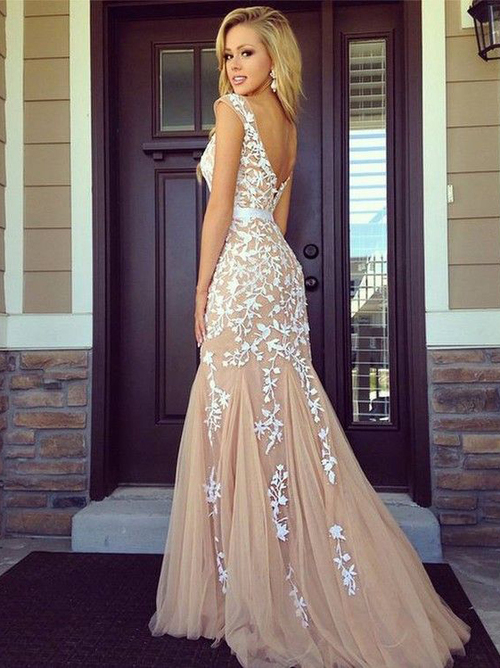 champagne and lace prices